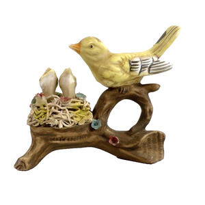 J Byron American Goldfinch Bird Figurine, Porcelain Bisque Animal wildlife VTG